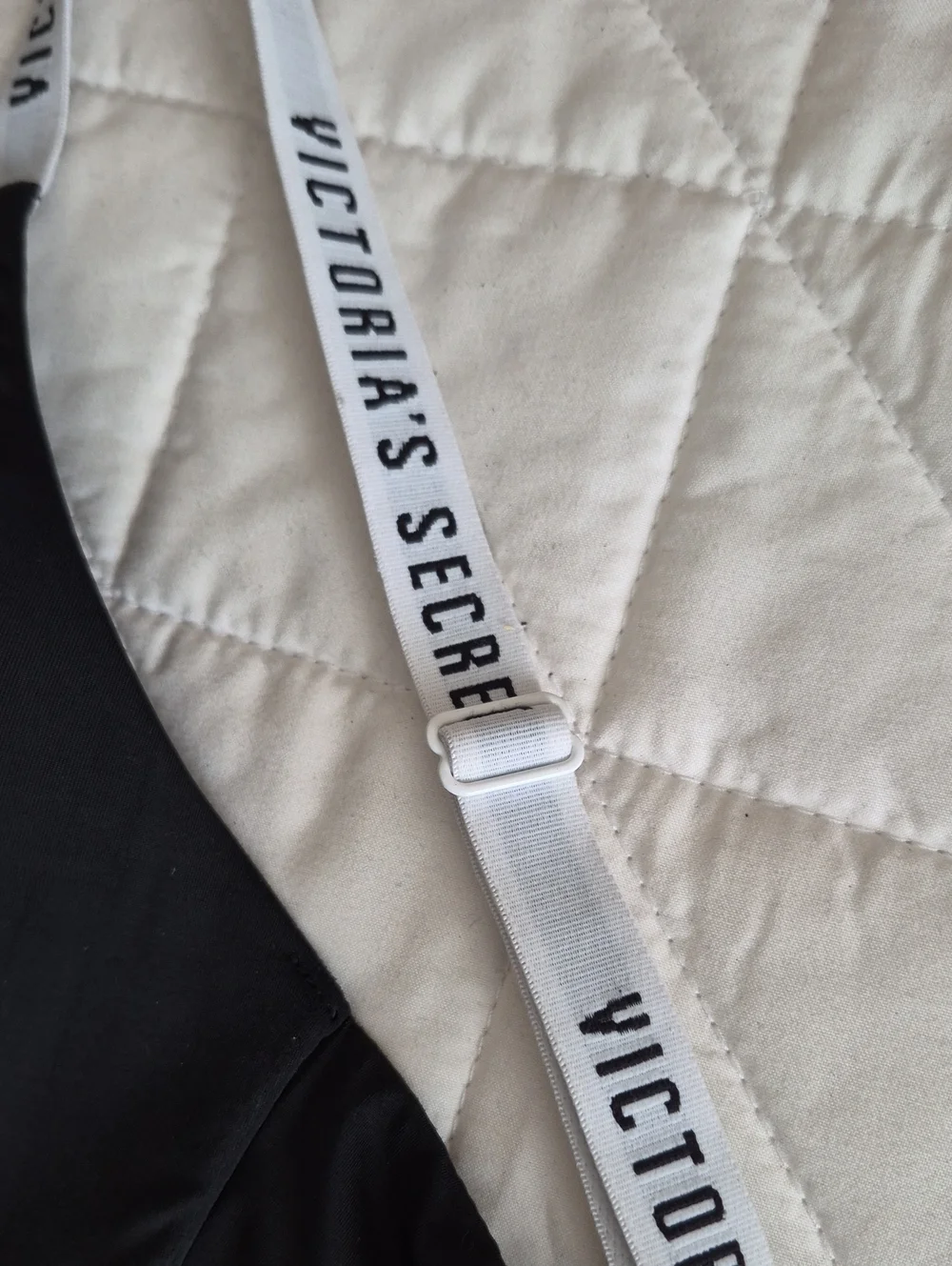 2 For 1 Victora Secret!! Tee Shirt. 36DD. - Picture 9 of 12
